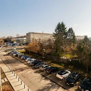 Jonagold Metro Racławicka , Warszawa Polska