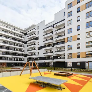 M&r Airport&business Premium Komputerowa - Underground Garage - Free Wifi - Netflix - Self Check-in - 5 Min From Chopin Airport , Warszawa Polska